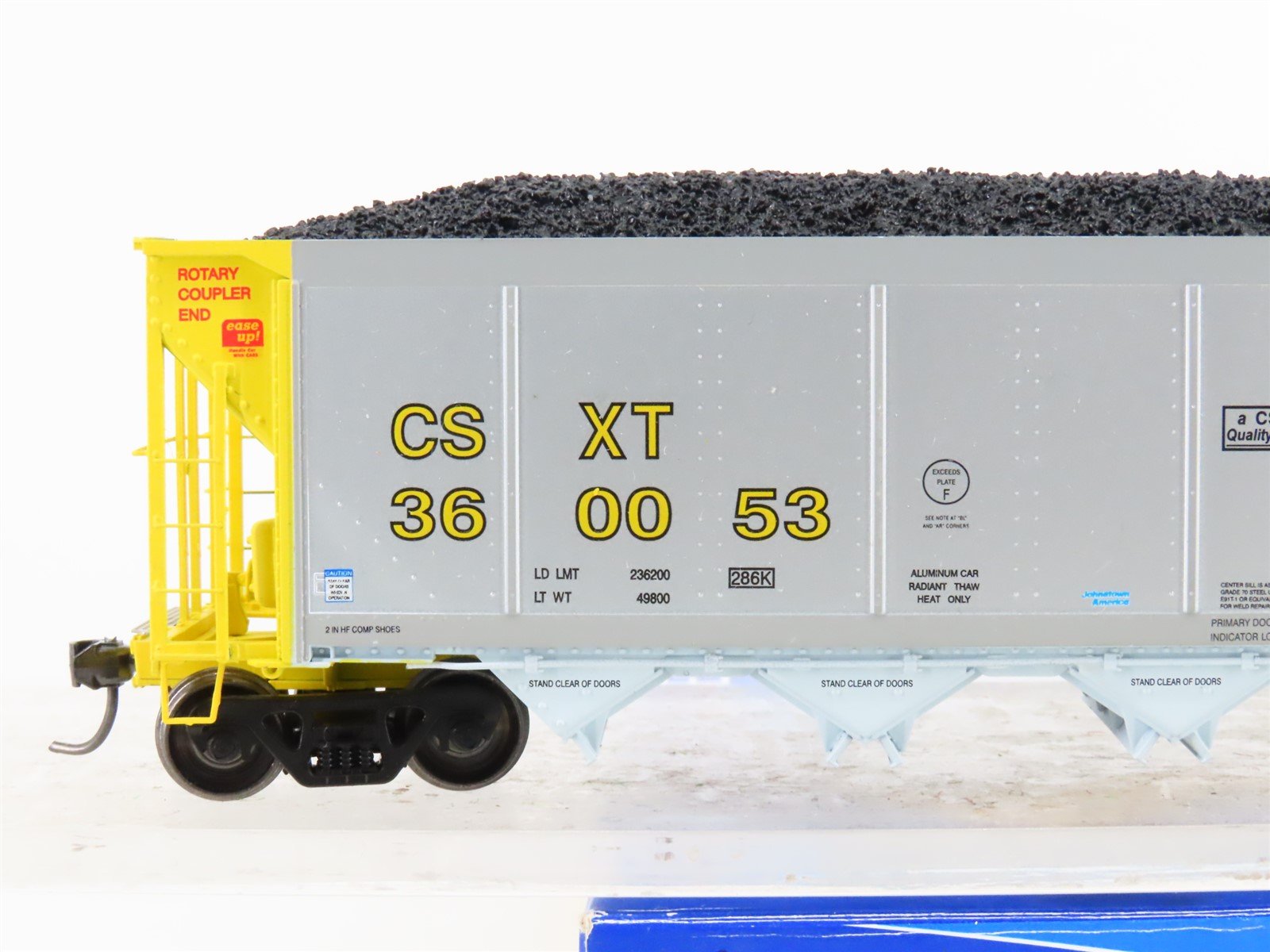HO Scale ExactRail Evolution EE-1303-21 CSXT CSX 5-Bay Hopper #360053 w/ Load