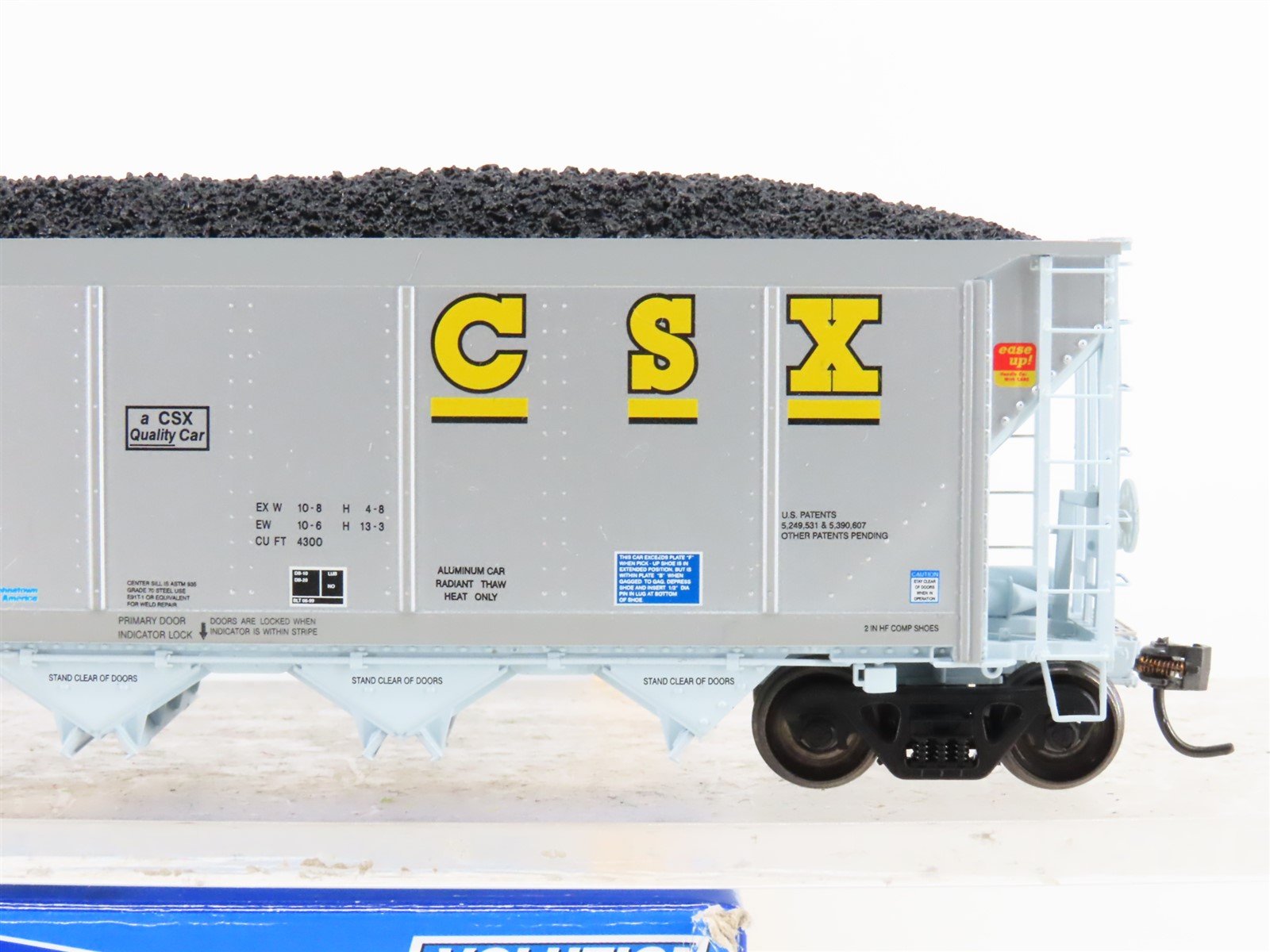 HO Scale ExactRail Evolution EE-1303-21 CSXT CSX 5-Bay Hopper #360053 w/ Load
