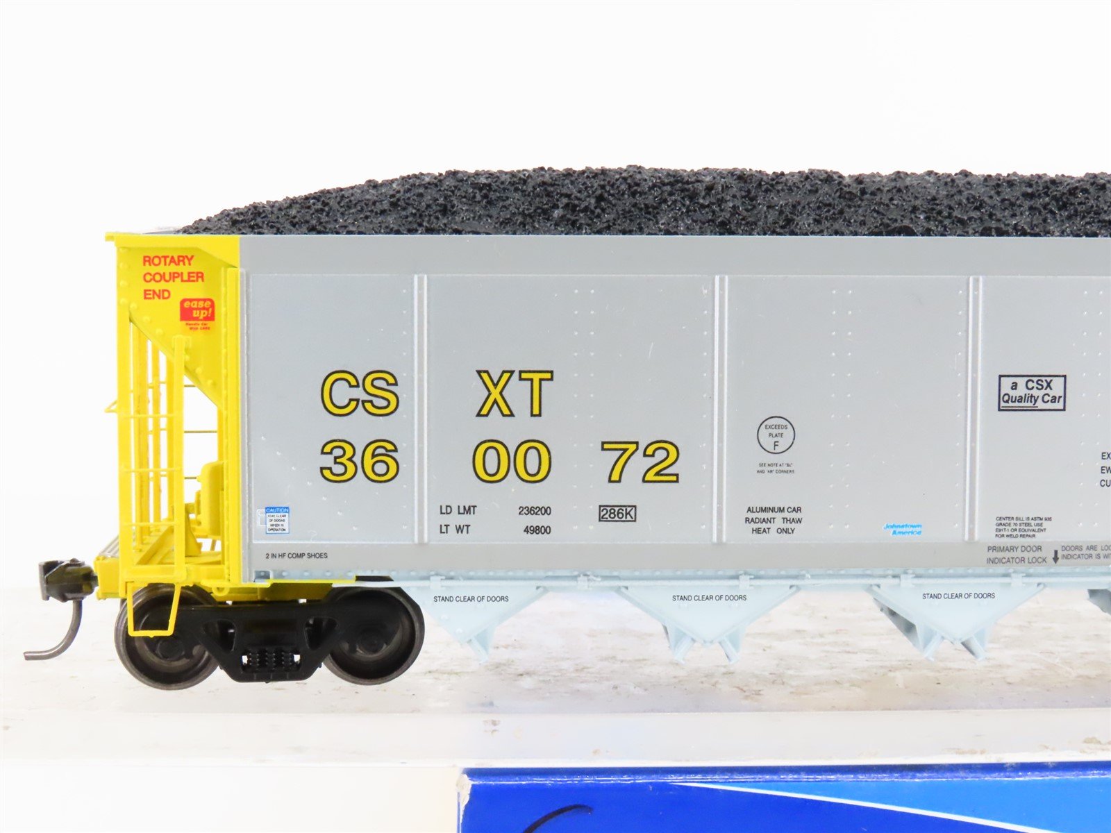 HO Scale ExactRail Evolution EE-1303-27 CSXT CSX 5-Bay Hopper #360072 w/ Load