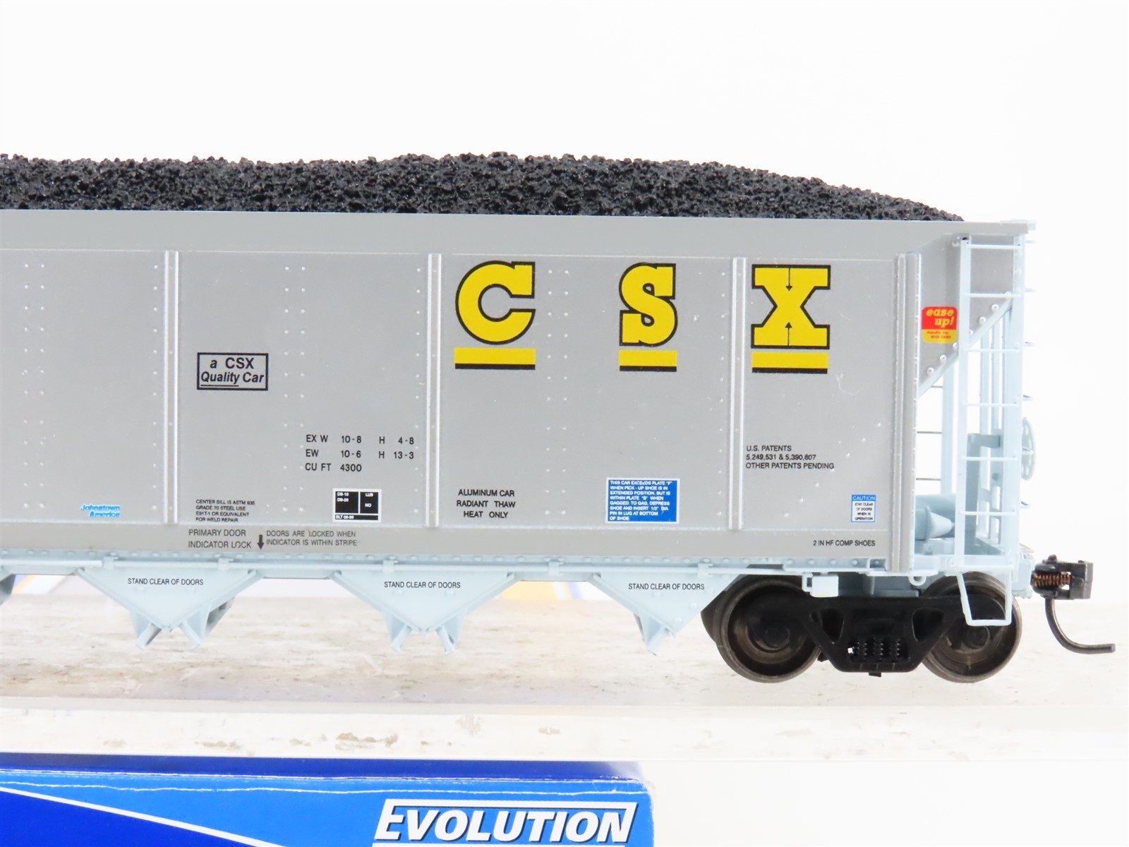 HO Scale ExactRail Evolution EE-1303-35 CSXT CSX 5-Bay Hopper #360084 w/ Load