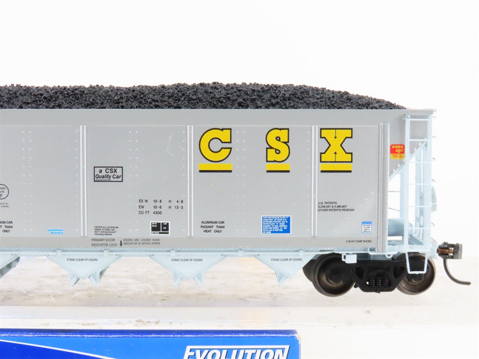 HO Scale ExactRail Evolution EE-1303-20 CSXT CSX 5-Bay Hopper #360052 w/ Load