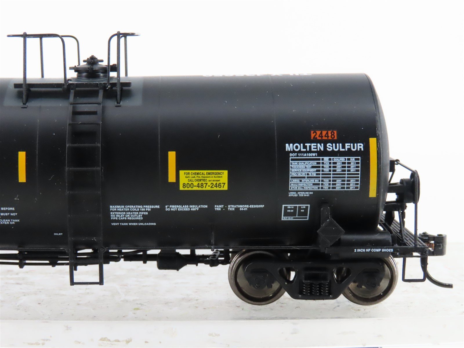 HO Walthers Proto 920-100011 TILX 40' Trinity 14K Gal. Molten Sulfur Tank Car