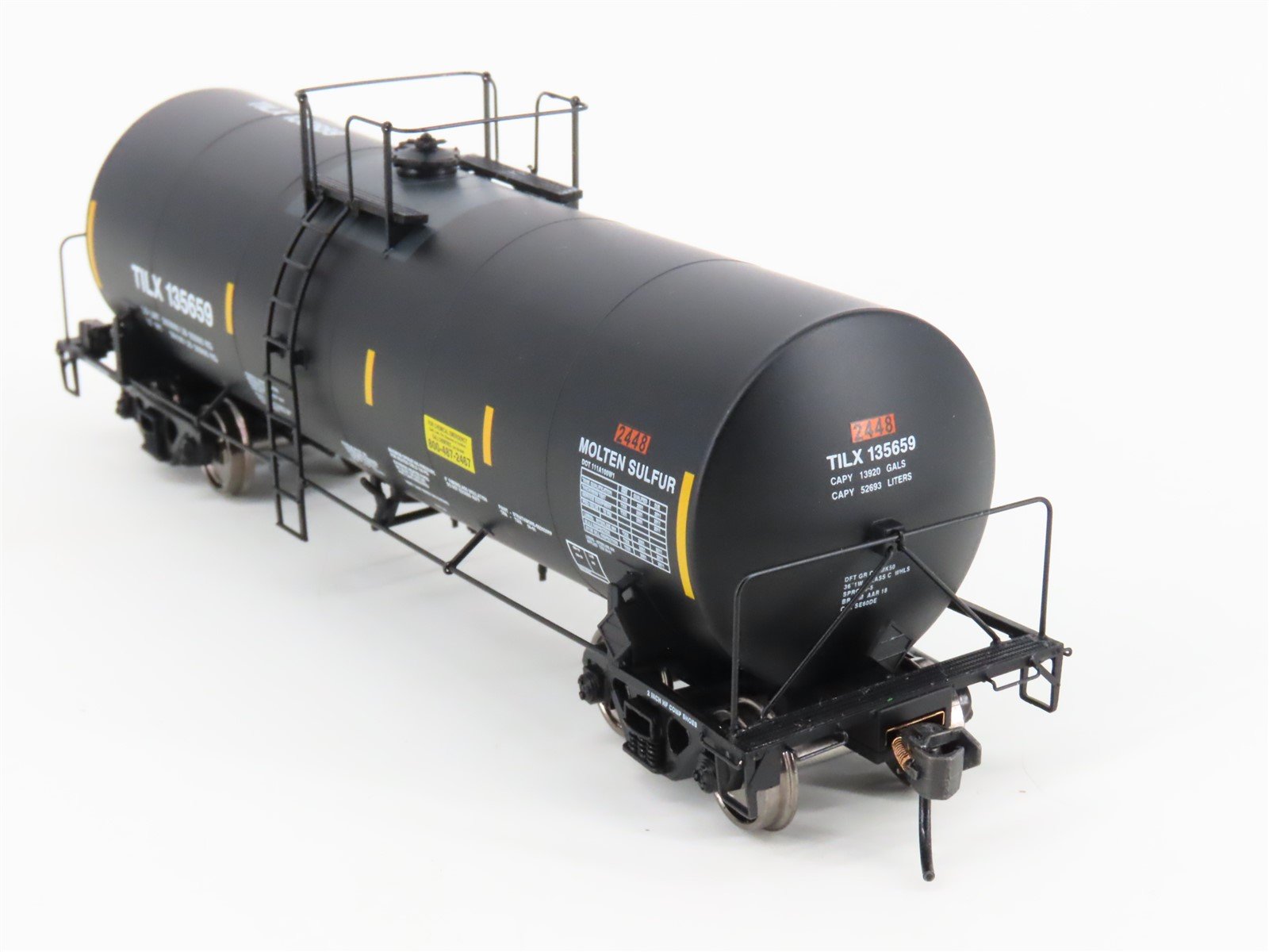 HO Walthers Proto 920-100011 TILX 40' Trinity 14K Gal. Molten Sulfur Tank Car