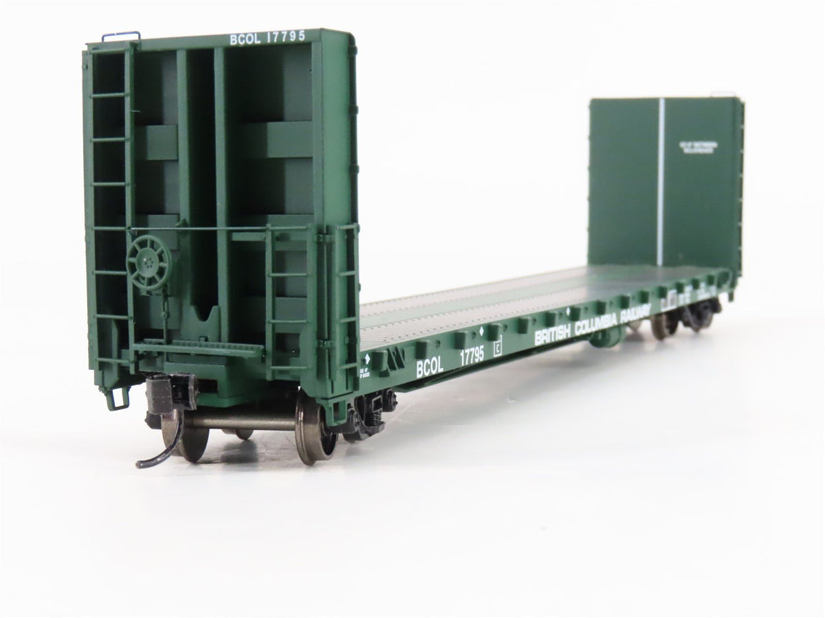 HO Scale Walthers Proto 920-104303 BCOL British Columbia Bulkhead Flat Car 17795