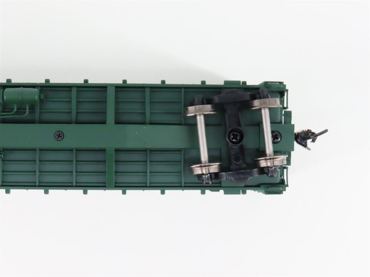 HO Scale Walthers Proto 920-104303 BCOL British Columbia Bulkhead Flat Car 17795