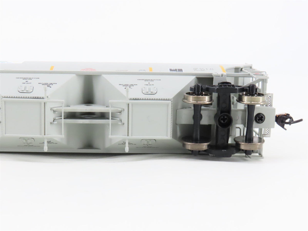HO Scale Walthers Proto 920-105813 TILX GPRE 67&#39; 4-Bay Covered Hopper #639288