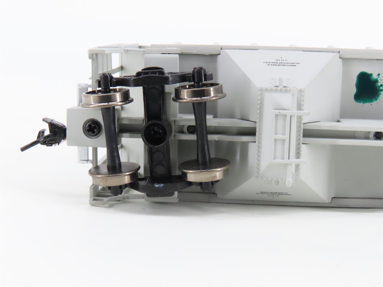 HO Walthers Gold Line 932-5388 PLCX Calaveras Cement 2-Bay Covered Hopper #140