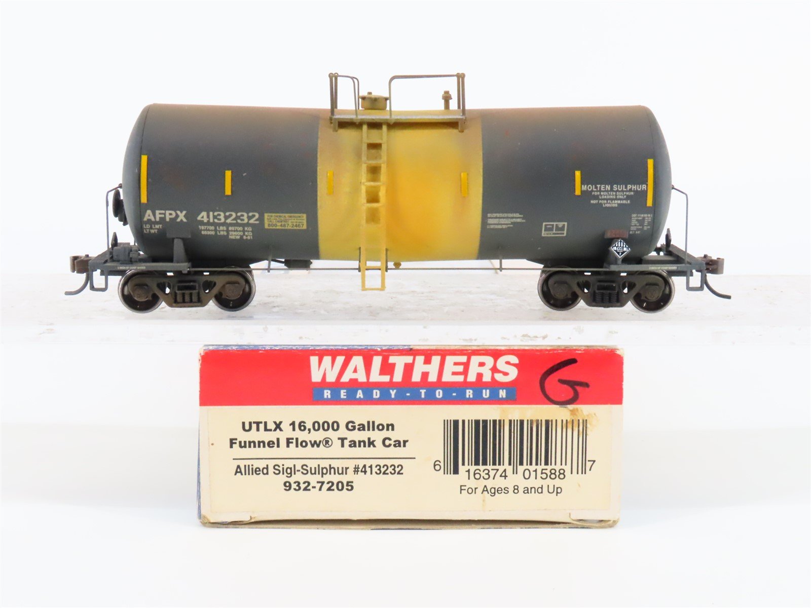 HO Scale Walthers 932-7205 AFPX 16K Gal. Funnel Flow Tank Car #413232 - Custom