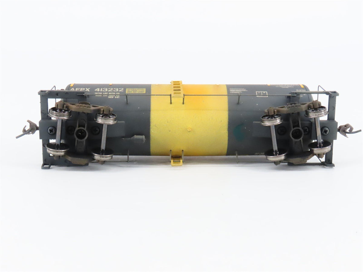 HO Scale Walthers 932-7205 AFPX 16K Gal. Funnel Flow Tank Car #413232 - Custom