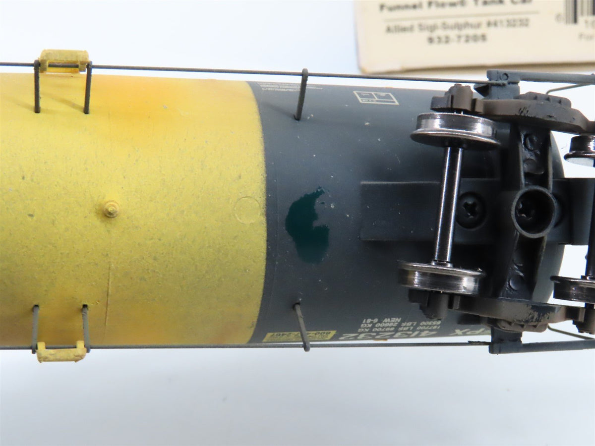 HO Scale Walthers 932-7205 AFPX 16K Gal. Funnel Flow Tank Car #413232 - Custom