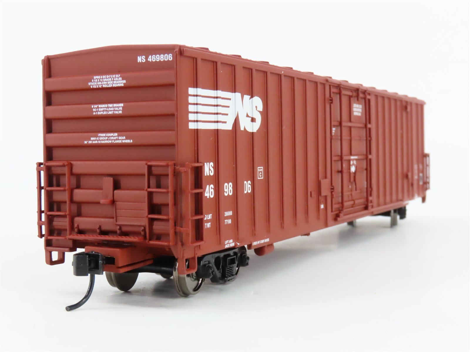 HO Scale Walthers 932-6043 NS Norfolk Southern 60' Gunderson Box Car #469806
