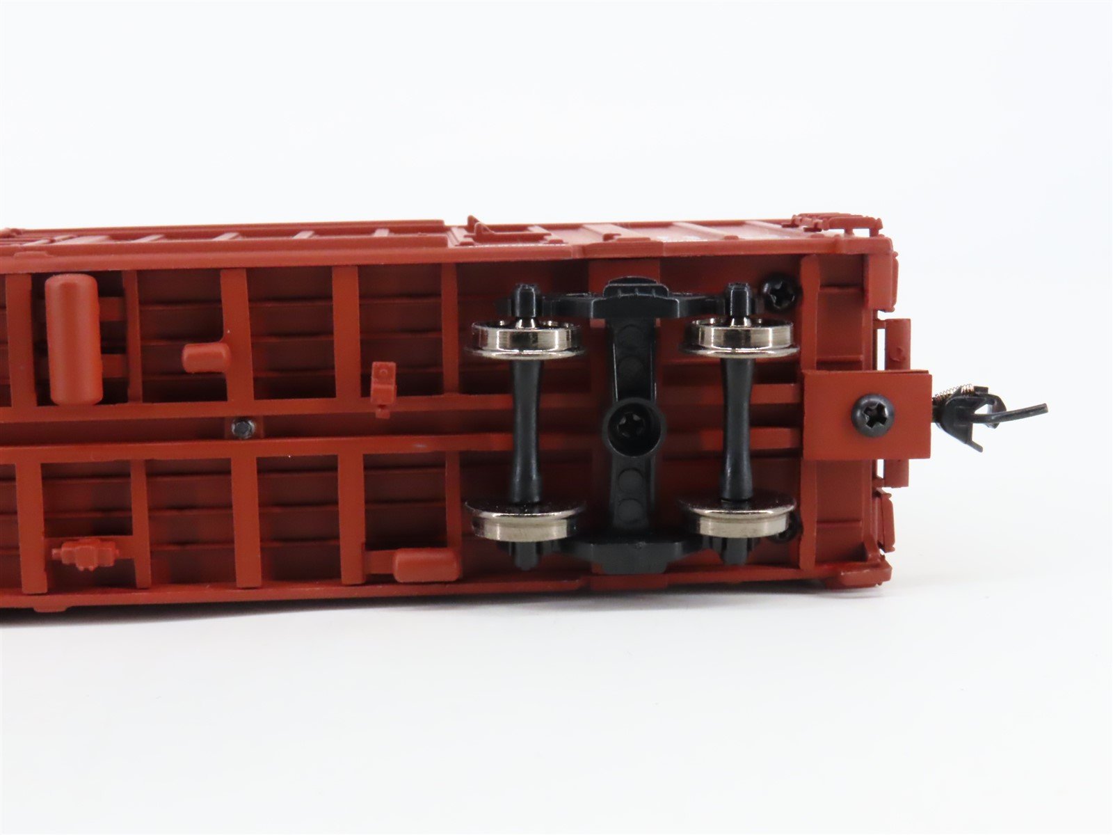 HO Scale Walthers 932-6043 NS Norfolk Southern 60' Gunderson Box Car #469806