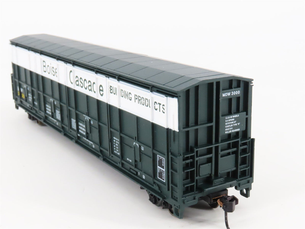 HO Scale Walthers 910-60602 MDW Boise Cascade 56&#39; All Door Box Car #3025