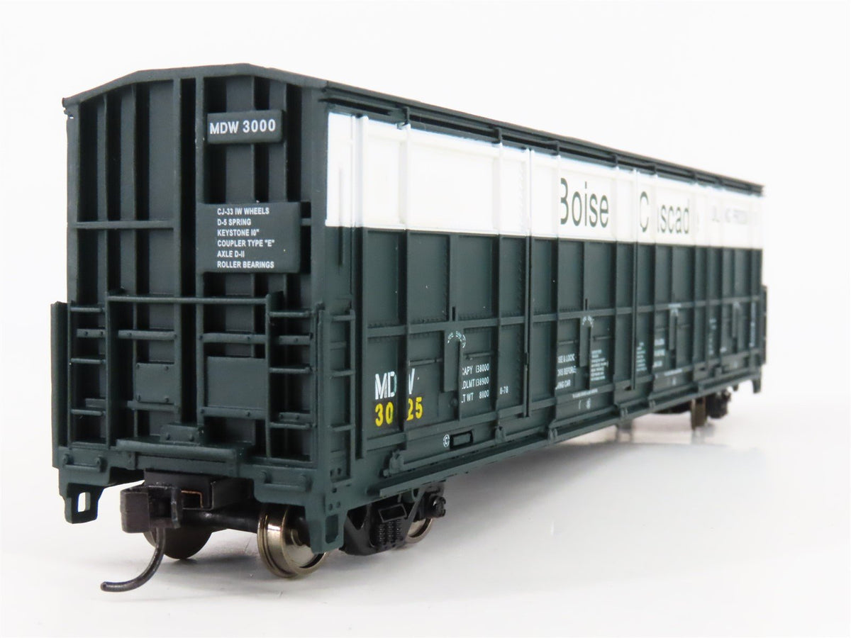 HO Scale Walthers 910-60602 MDW Boise Cascade 56&#39; All Door Box Car #3025