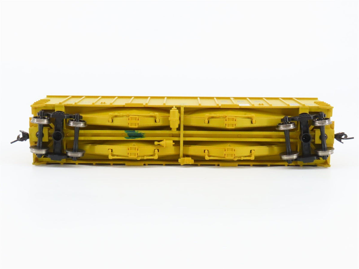 HO Scale Walthers Gold Line 932-3723 CCLX CPC Int&#39;l 50&#39; Airslide Hopper #50025