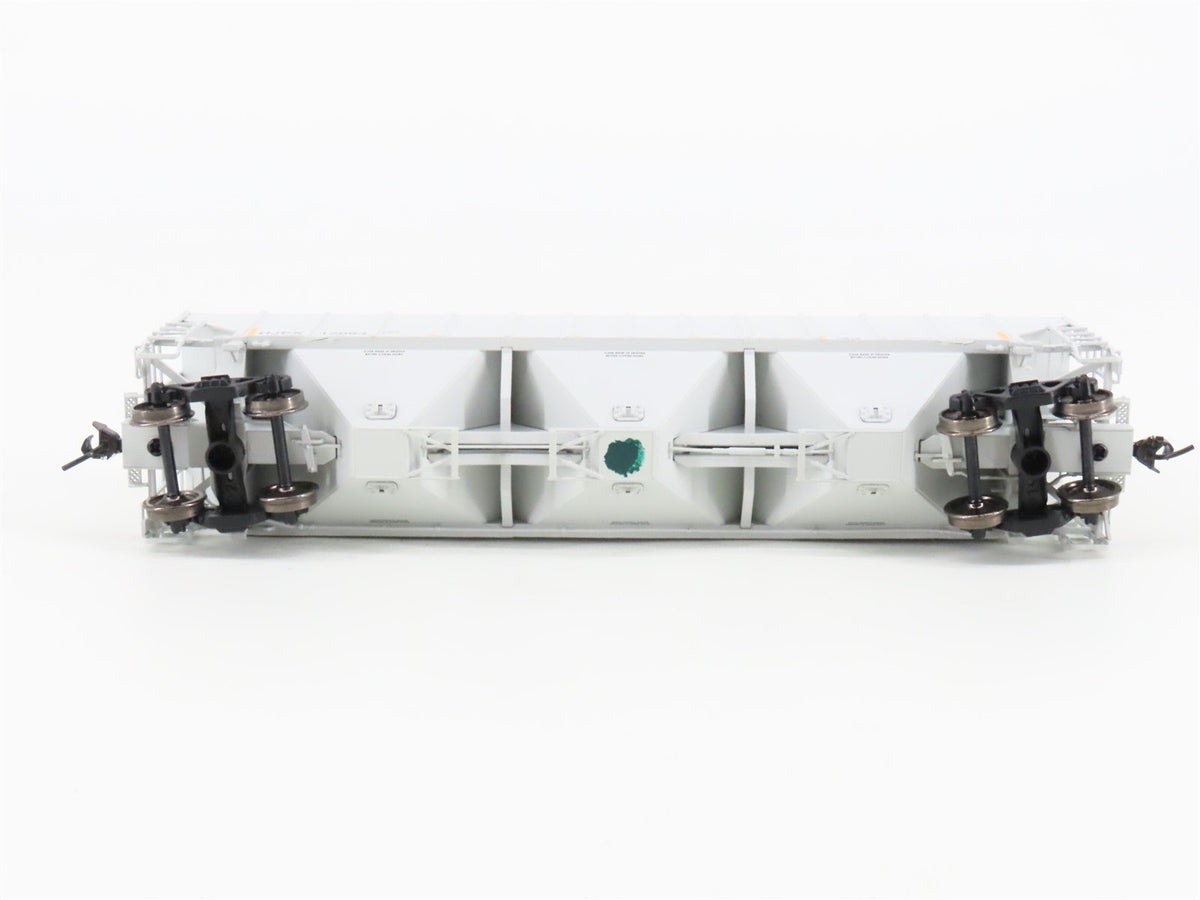 HO Scale Walthers Platinum 932-41263 HJPX 3-Bay High-Side Covered Hopper #12083