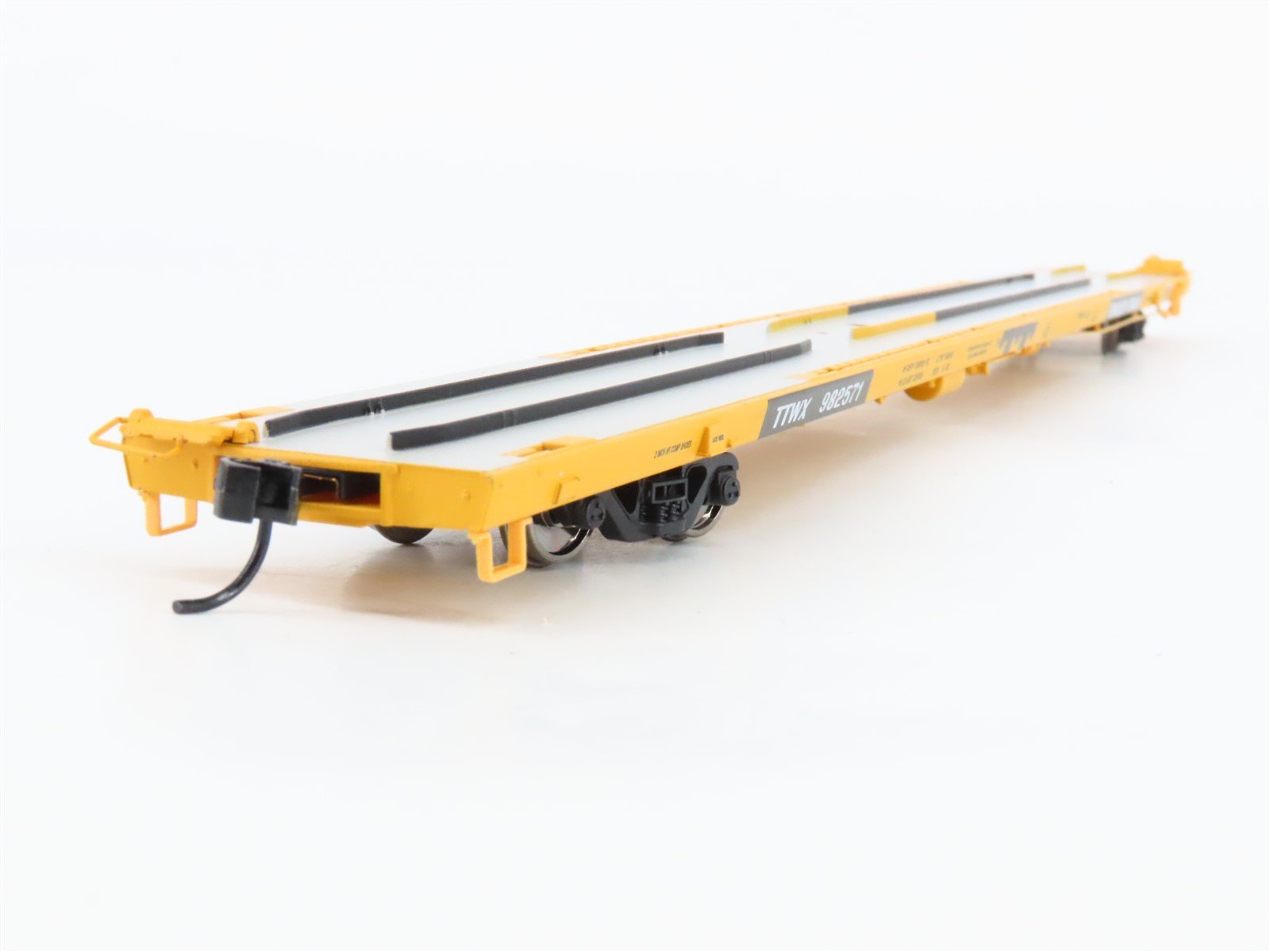 HO Scale Walthers Gold Line 932-40806 TTWX TTX Flat Car w/ ACF Hitches #982571