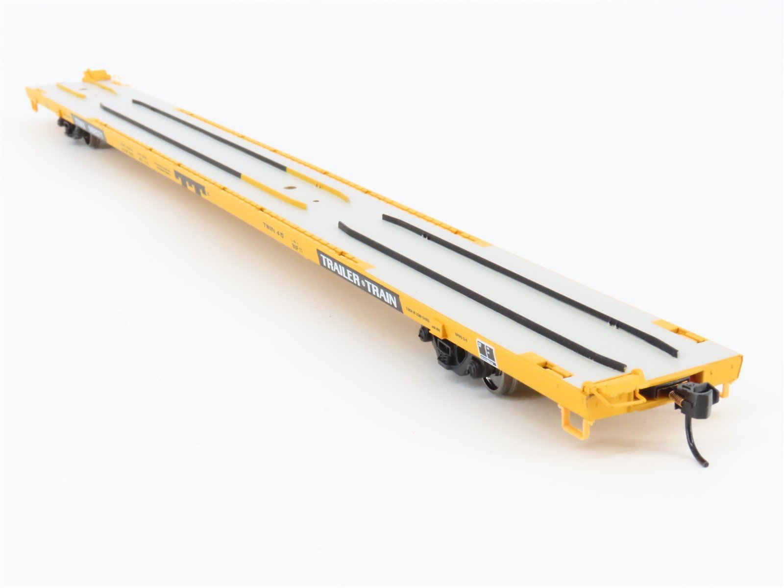 HO Scale Walthers Gold Line 932-40806 TTWX TTX Flat Car w/ ACF Hitches #982571