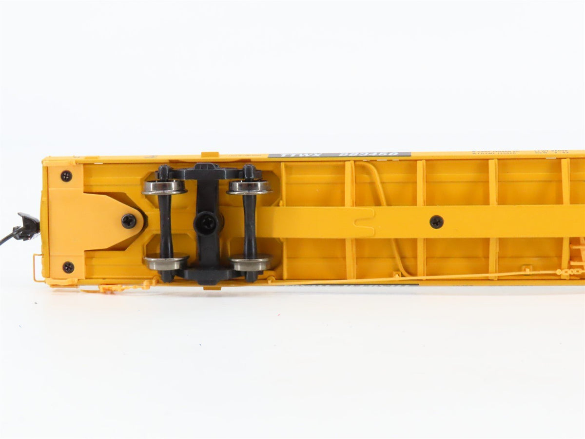 HO Scale Walthers Gold Line 932-40805 TTWX TTX Flat Car w/ ACF Hitches #973458