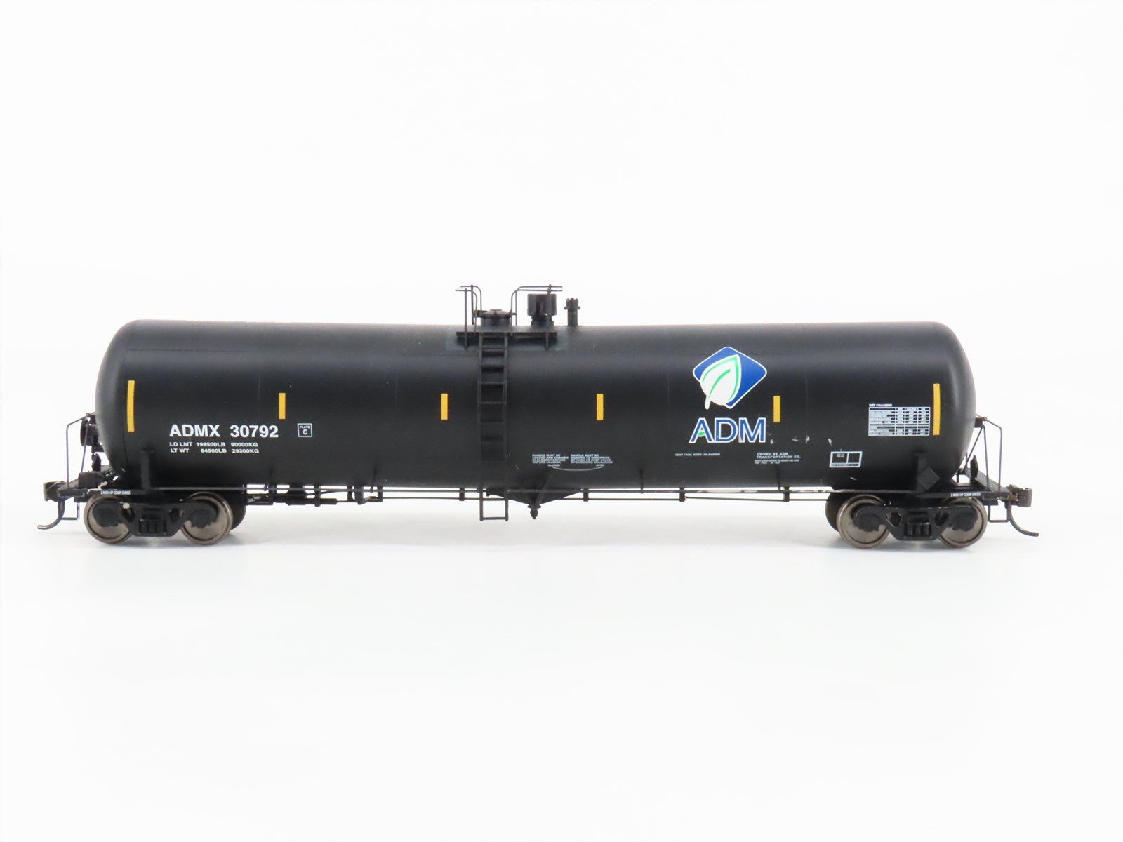 HO Scale Walthers ADMX ADM w/ Leaf Logo Trinity 30,145 Gallon Tank Car #30792
