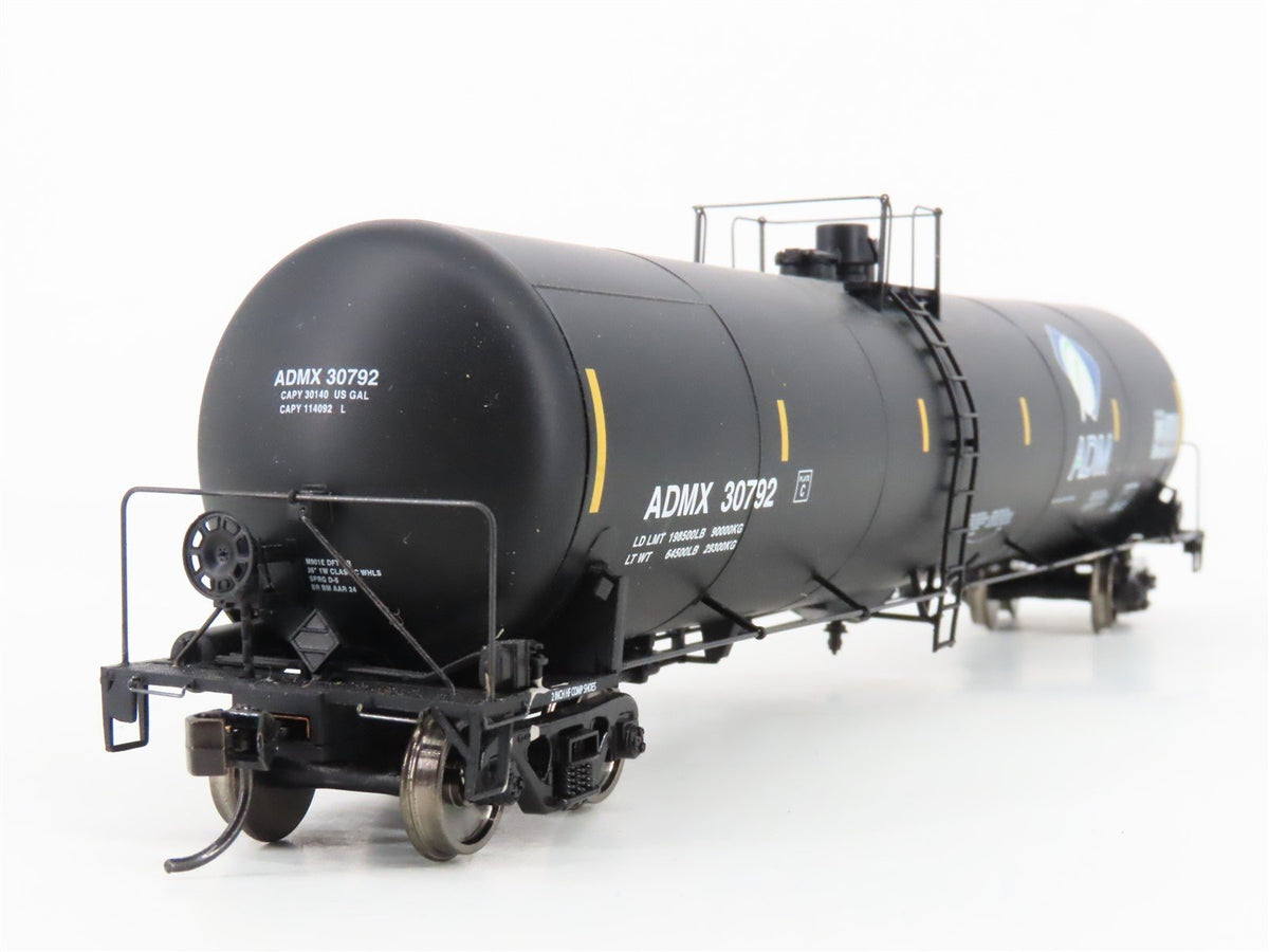 HO Scale Walthers ADMX ADM w/ Leaf Logo Trinity 30,145 Gallon Tank Car #30792