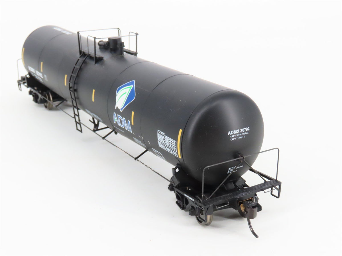 HO Scale Walthers ADMX ADM w/ Leaf Logo Trinity 30,145 Gallon Tank Car #30792