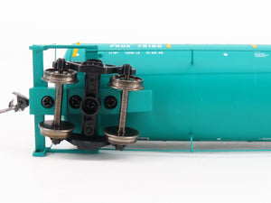 HO Scale Walthers 932-27269 UTLX Procor 23K Gallon Funnel Flow Tank Car 2-Pack