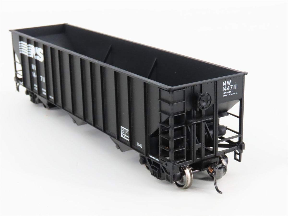 HO Bowser Stewart Hobbies Executive Line 40204 NS 3-Bay Open Hopper #144711