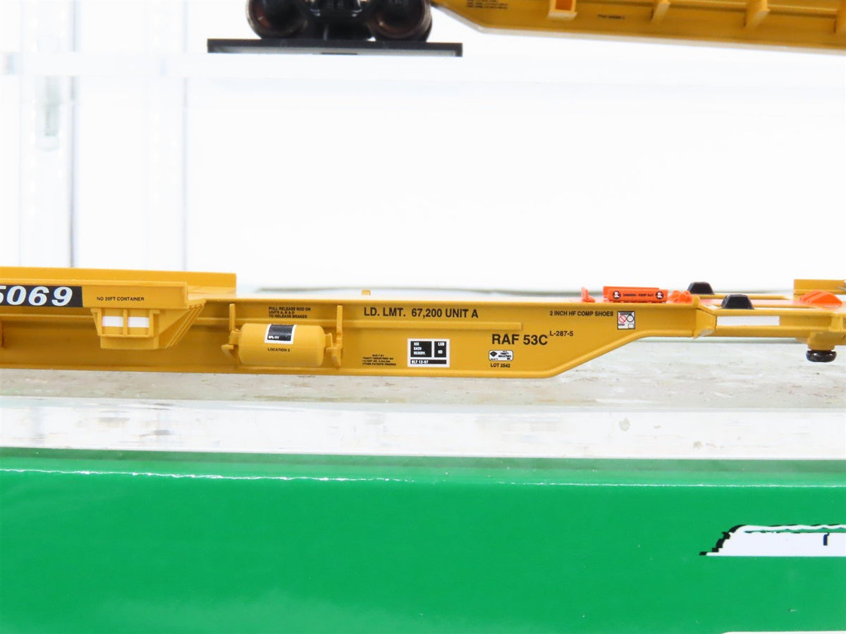 HO Scale Bowser 41583 TTAX TTX Trinity 5-Unit Spine Car #555069