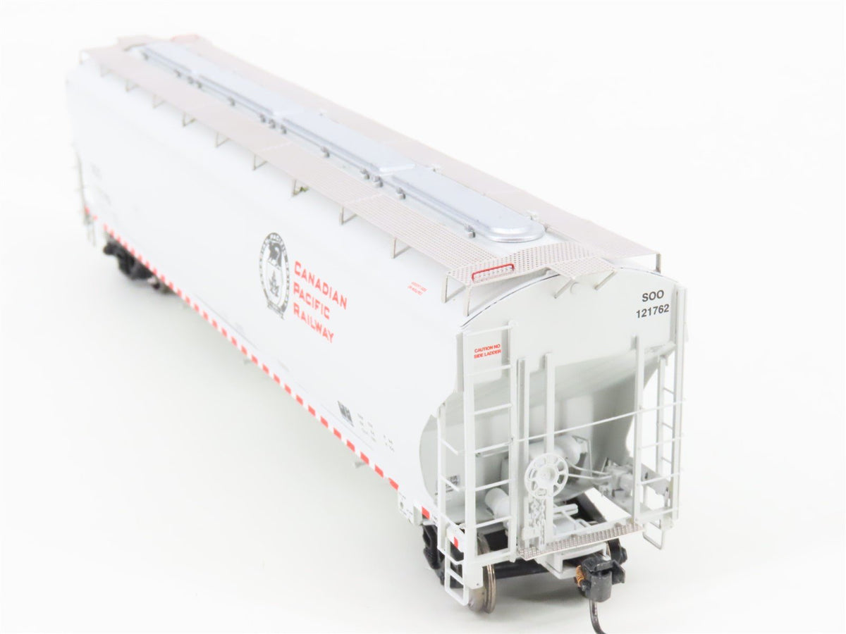 HO Scale Athearn 89254 CP SOO Canadian Pacific 3-Bay Covered Hopper #121762