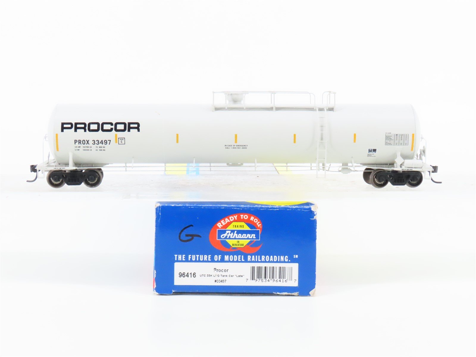 HO Scale Athearn 96416 PROX Procor 33K Gallon Tank Car #33497