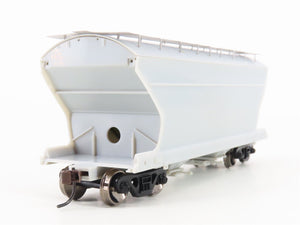 HO Scale Athearn 93900 Undecorated 2-Bay Center Flow Hopper