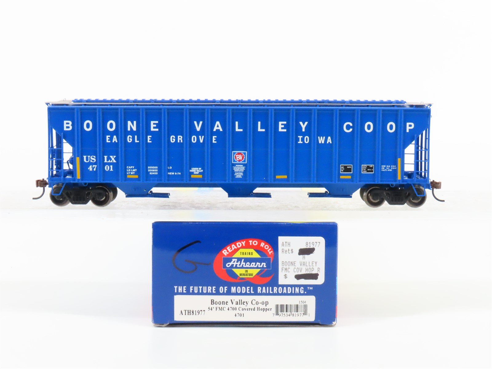 HO Scale Athearn ATH81977 USLX Boone Valley Co-op 3-Bay Covered Hopper #4701