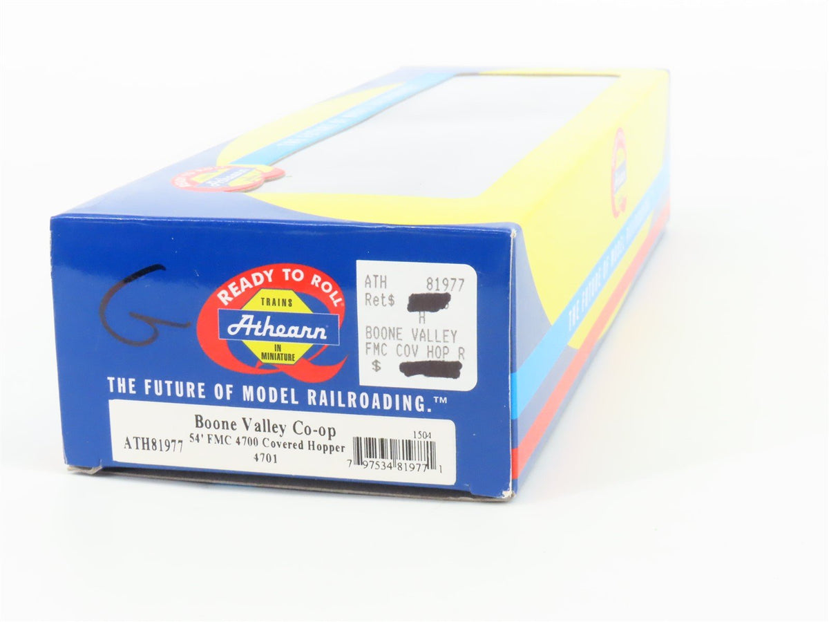 HO Scale Athearn ATH81977 USLX Boone Valley Co-op 3-Bay Covered Hopper #4701