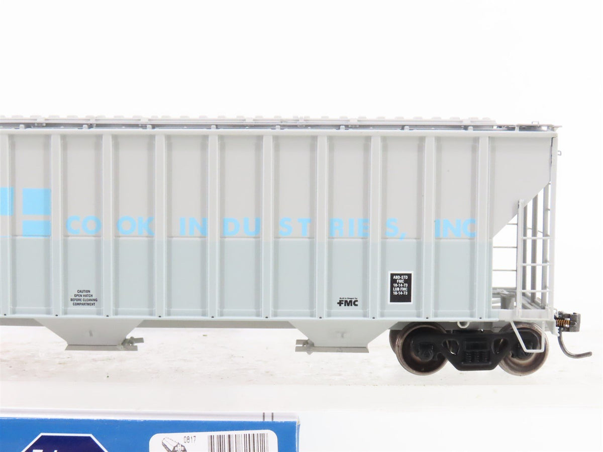 HO Scale Athearn ATH82001 FURX First Union Rail 3-Bay Covered Hopper #818643