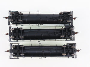 HO Scale Athearn 94822 ENGX Engelhard Corporation Clay Tank Car Set of 3