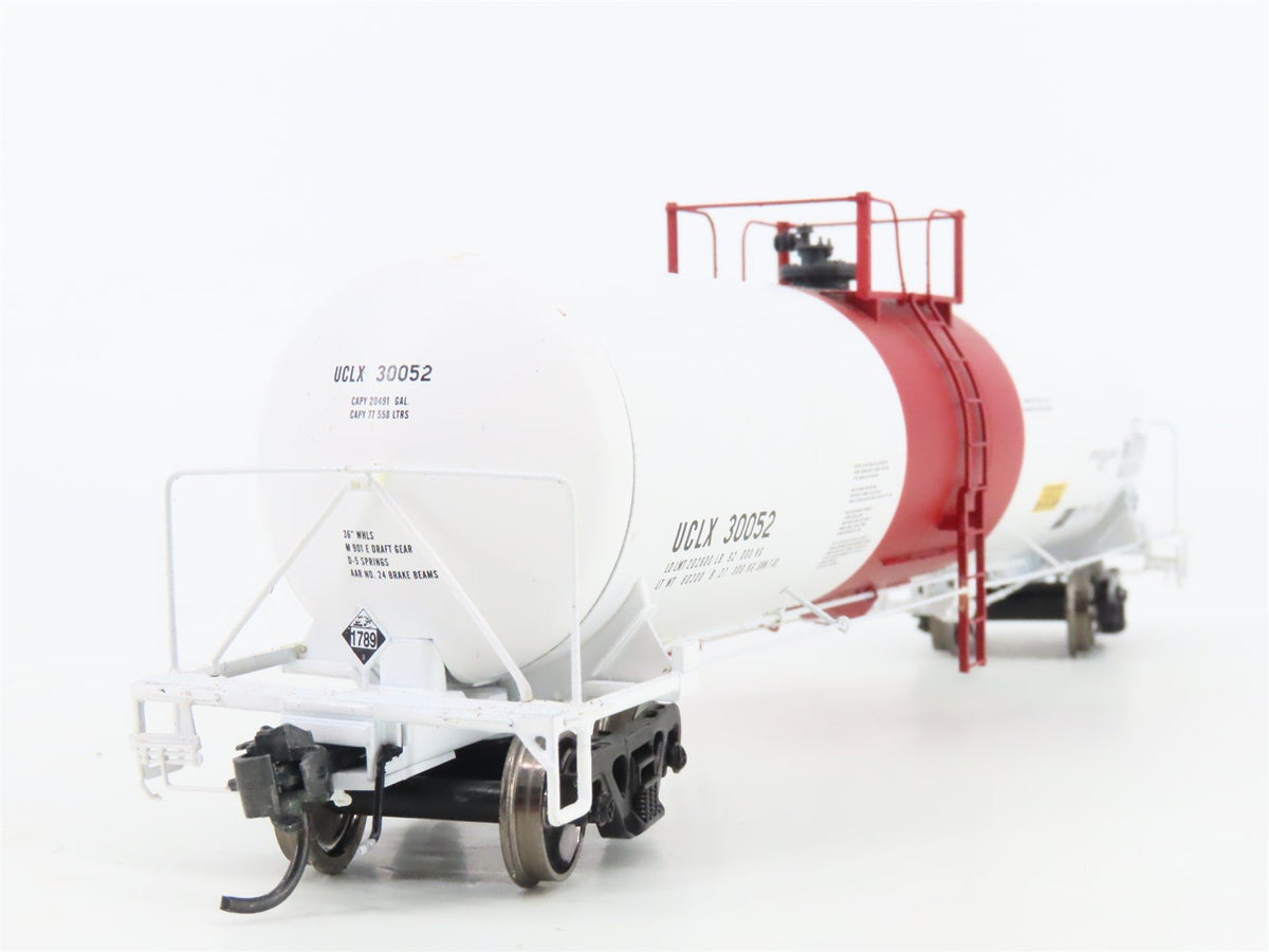 HO Scale Athearn Genesis G96519 UCLX 20K Gallon Tank Car #30052