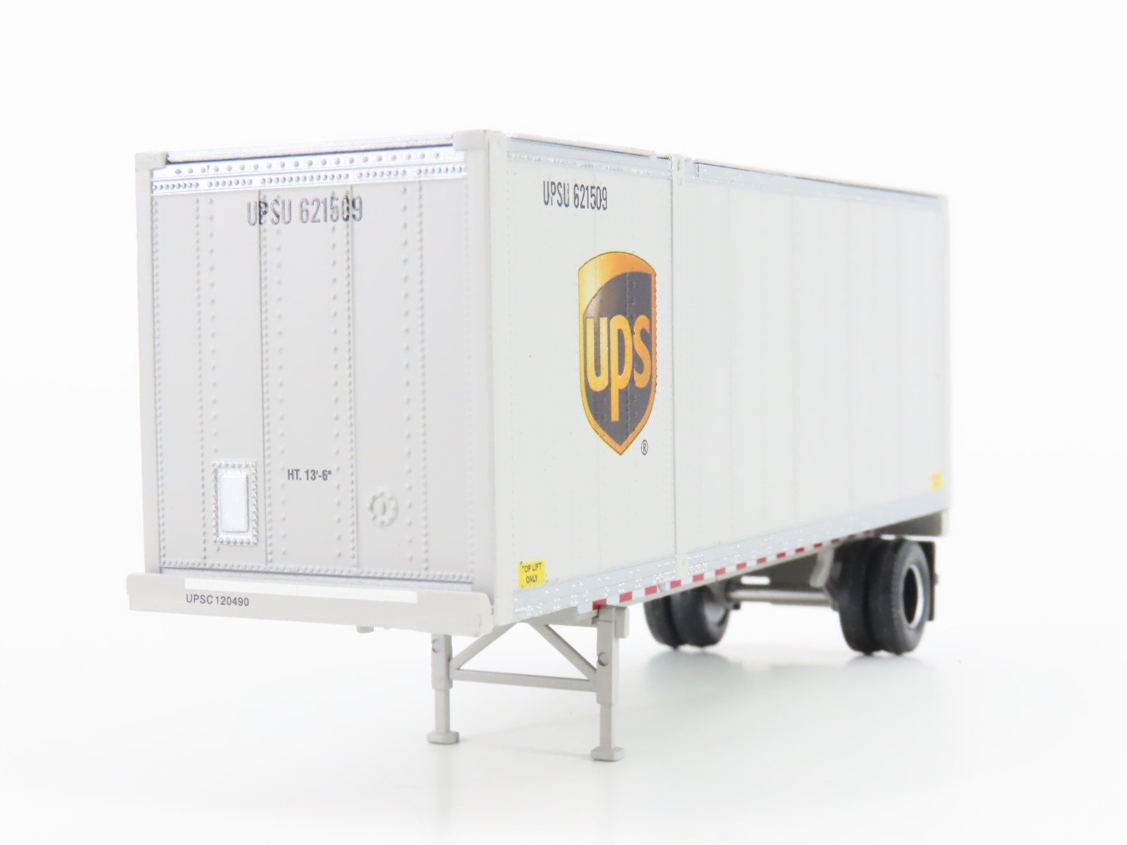 HO Scale Athearn 29429 UPSU United Parcel Service 28' Trailer #621509