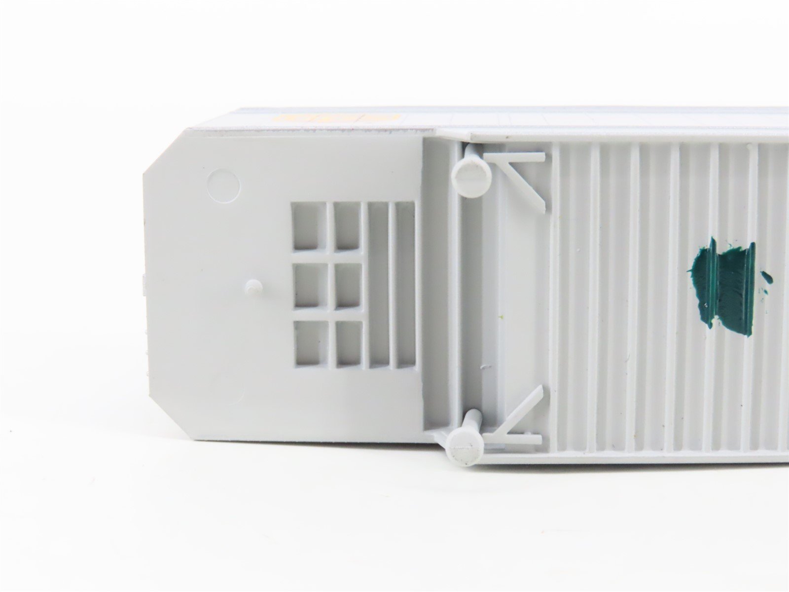 HO Scale Athearn 29403 UPS United Parcel Service 28' Parcel Trailer #285224