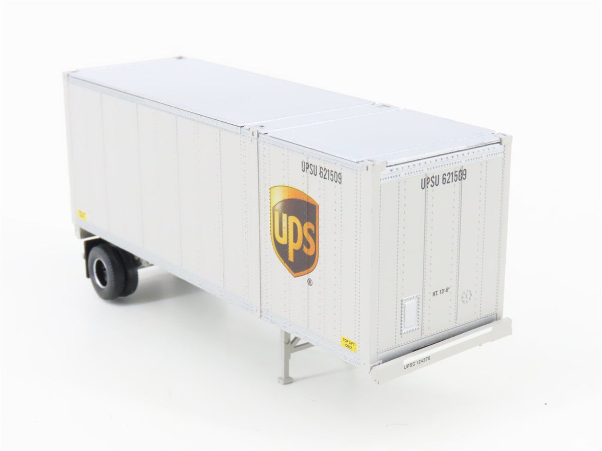 HO Scale Athearn 29429 UPSU United Parcel Service 28&#39; Trailer #621509