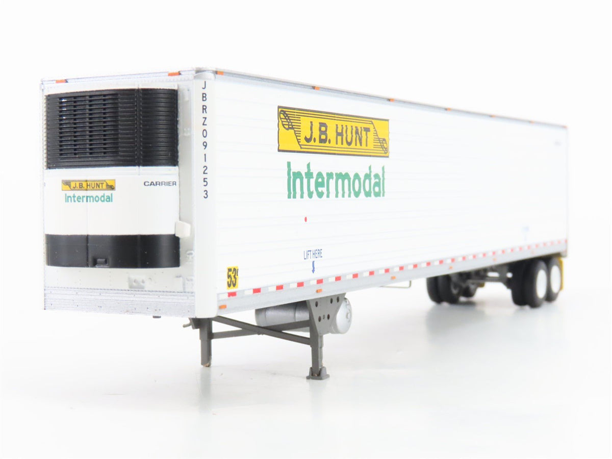 HO Scale Athearn ATH29864 JB Hunt Intermodal 53&#39; Utility Reefer Trailer #091253