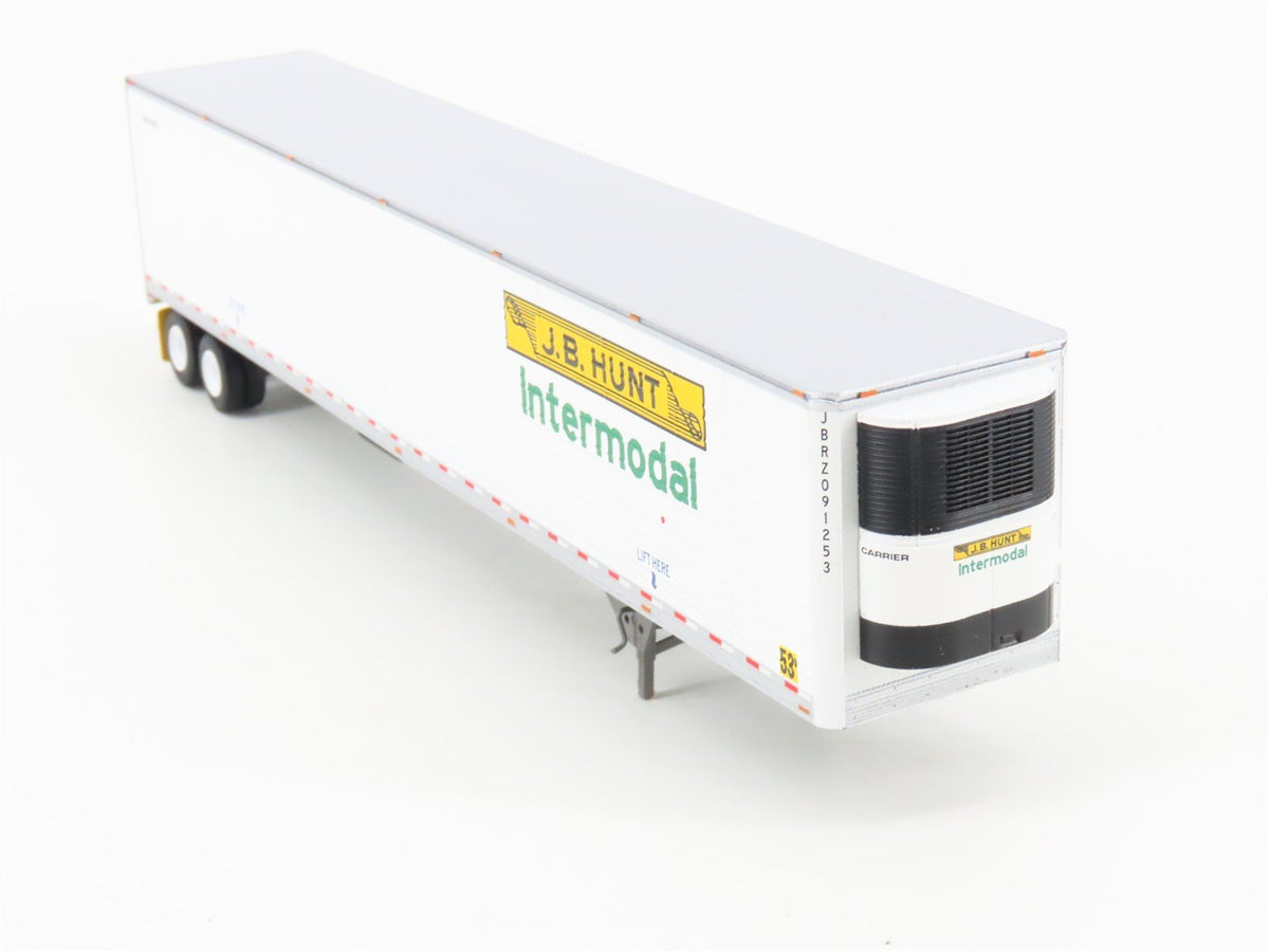 HO Scale Athearn ATH29864 JB Hunt Intermodal 53&#39; Utility Reefer Trailer #091253