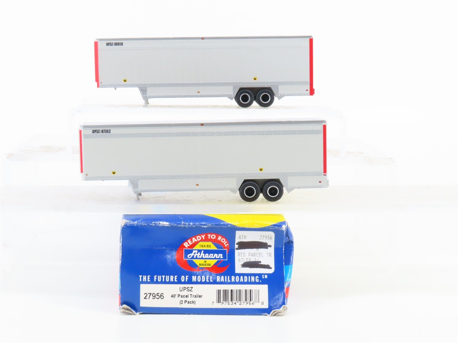HO Scale Athearn 27956 UPSZ 40' Parcel Trailer 2-Pack