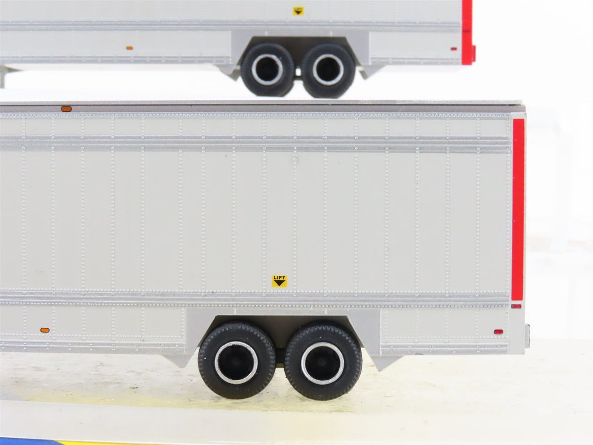 HO Scale Athearn 27956 UPSZ 40&#39; Parcel Trailer 2-Pack