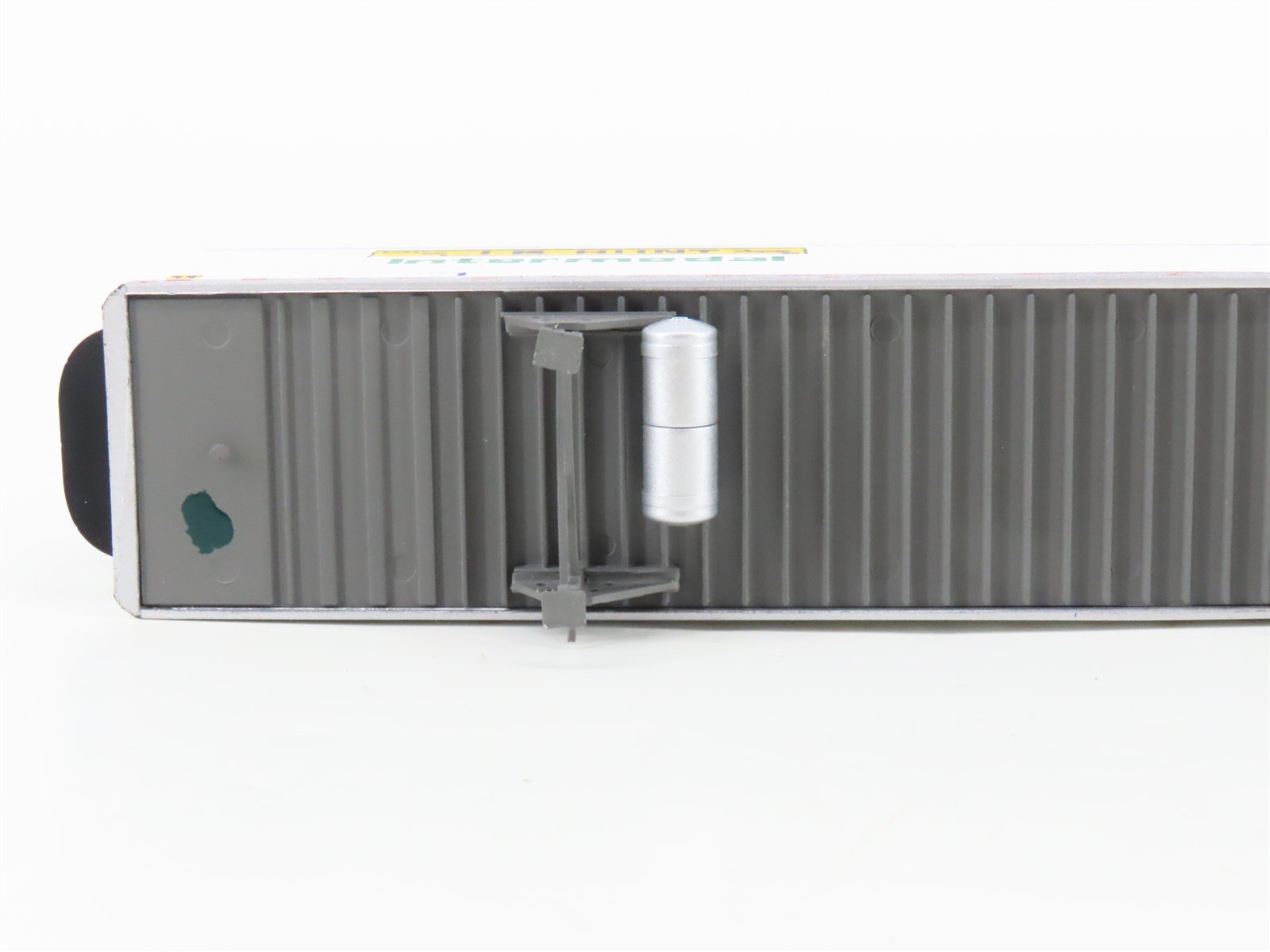 HO Scale Athearn ATH29863 JB Hunt Intermodal 53' Utility Reefer Trailer #091245