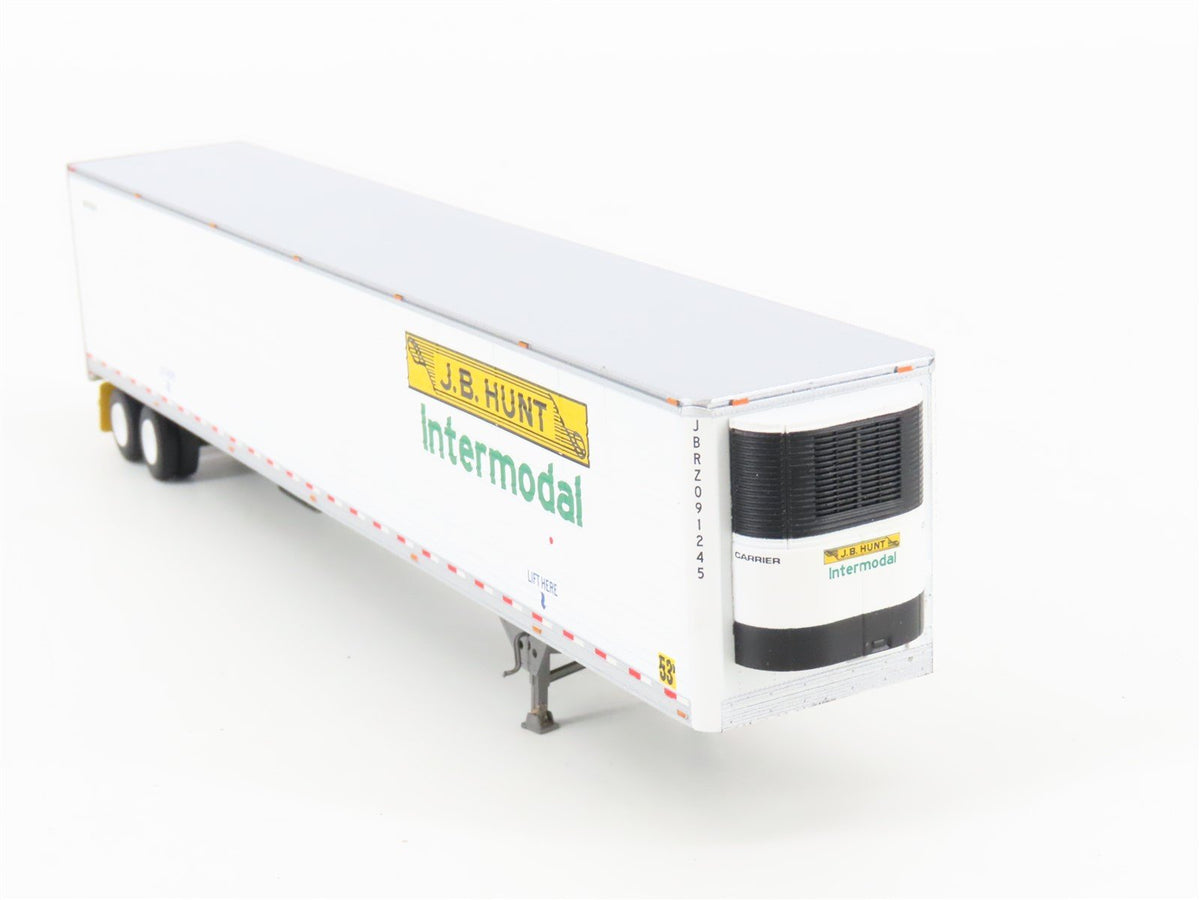 HO Scale Athearn ATH29863 JB Hunt Intermodal 53&#39; Utility Reefer Trailer #091245