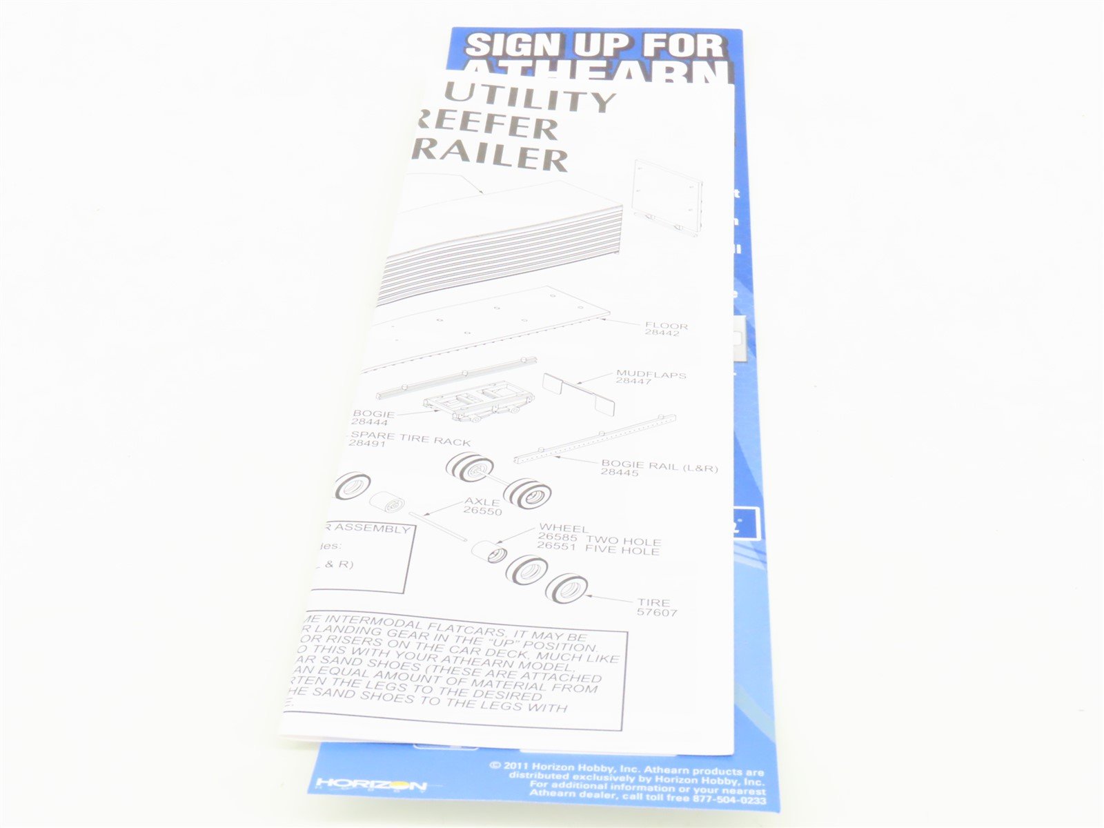 HO Scale Athearn ATH29863 JB Hunt Intermodal 53' Utility Reefer Trailer #091245