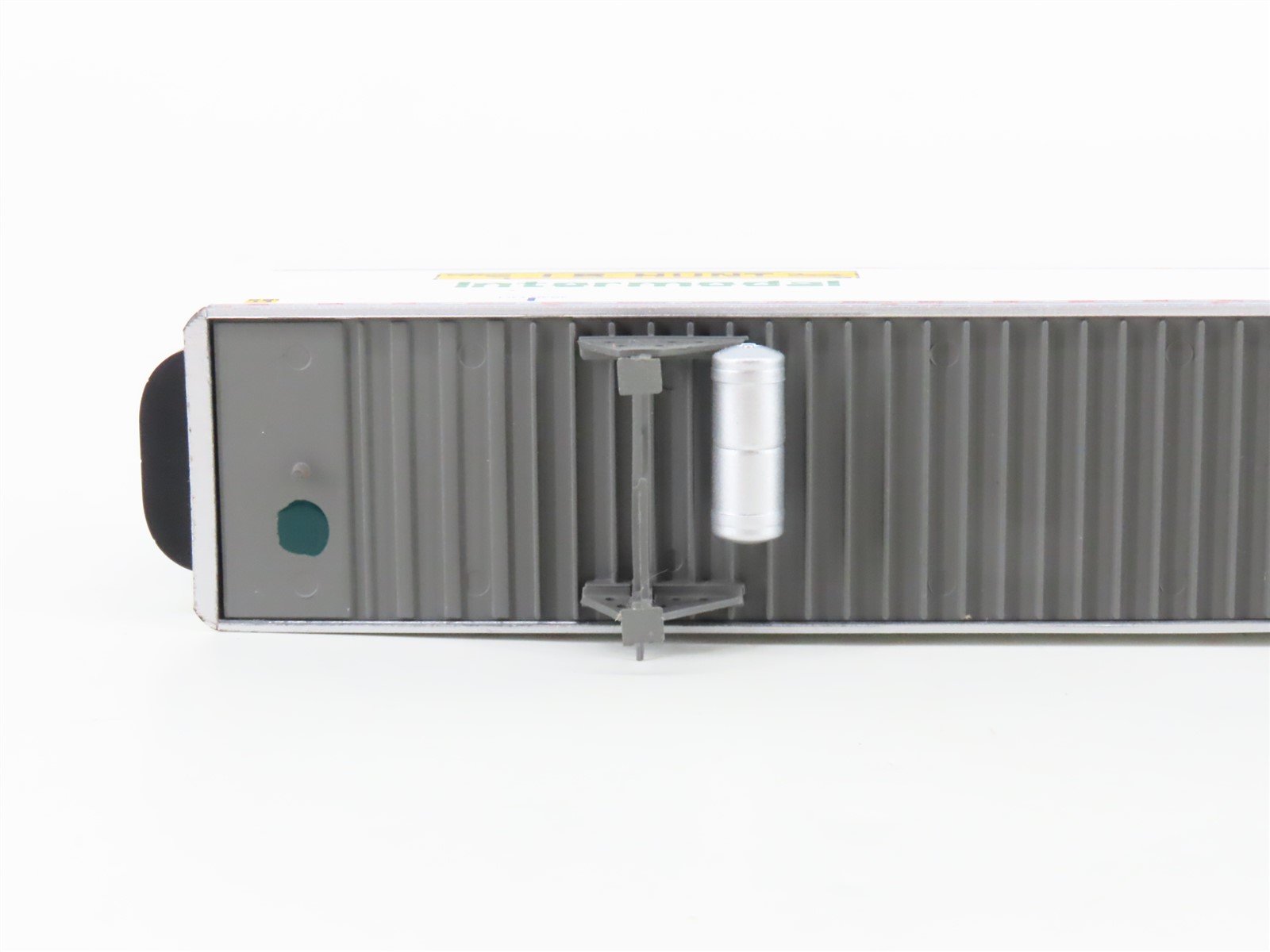 HO Scale Athearn ATH29862 JB Hunt Intermodal 53' Utility Reefer Trailer #091226