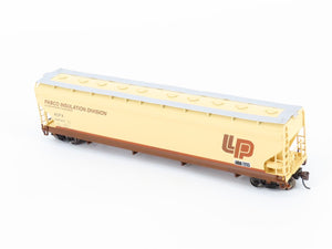 HO Atlas Master Line #20002518 LP ACFX Louisiana Pacific 4 Bay Covered Hopper