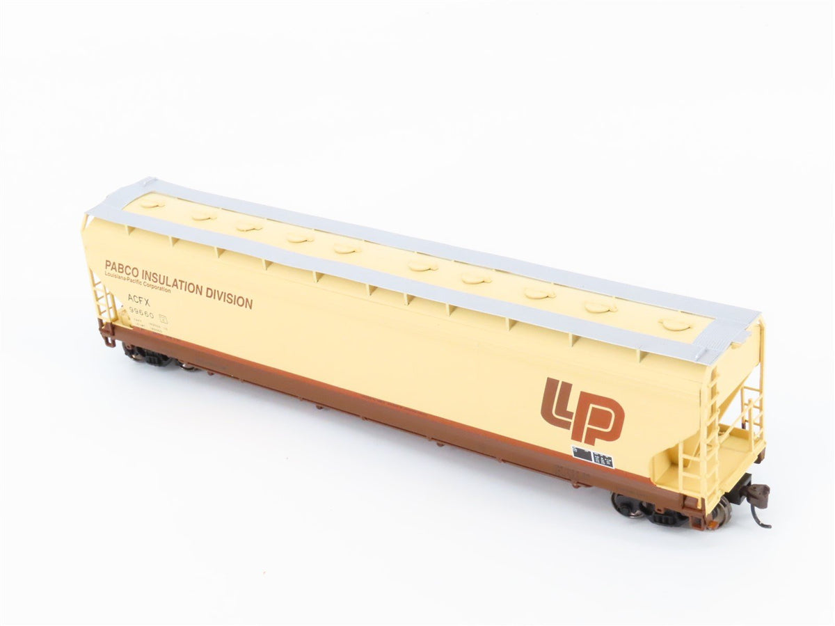 HO Atlas Master Line #20002518 LP ACFX Louisiana Pacific 4 Bay Covered Hopper